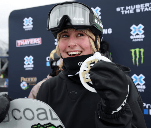 Youth Movement: The Next Generation Reshaping Women’s&nbsp;Snowboarding